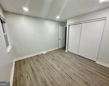 1258 Creekside Court Se - Photo Thumbnail 20