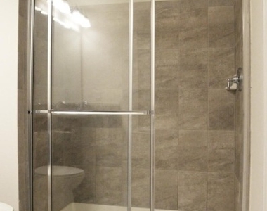 80 Albert Ct - Photo Thumbnail 10