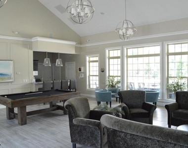 80 Albert Ct - Photo Thumbnail 21