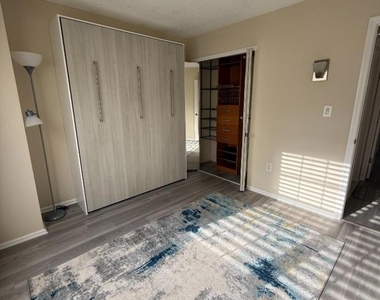 1902 Bayley Ct - Photo Thumbnail 22