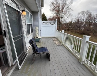 1902 Bayley Ct - Photo Thumbnail 13