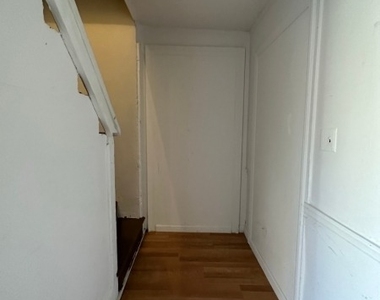 14 W Main St Apt B - Photo Thumbnail 5