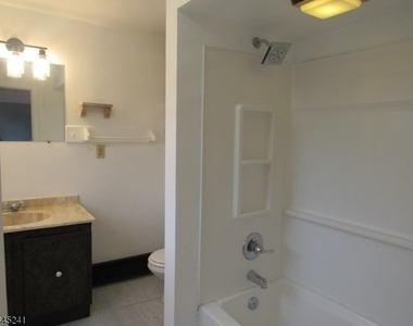 30 Frenchtown Rd - Photo Thumbnail 2