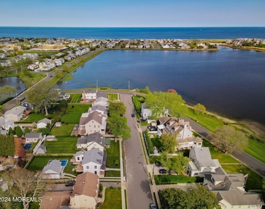 408 Central Avenue - Photo Thumbnail 6