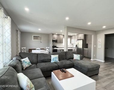 61-63 K Street - Photo Thumbnail 5