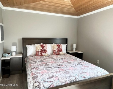 112 Kerr Avenue - Photo Thumbnail 12