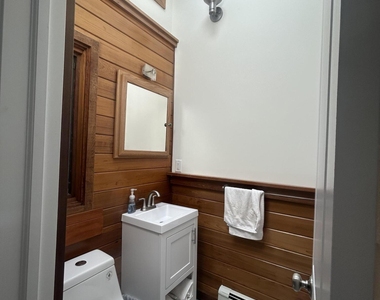 674 Ocean Avenue - Photo Thumbnail 16