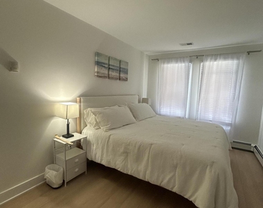 674 Ocean Avenue - Photo Thumbnail 15