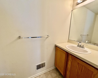 3 Longbrook Lane - Photo Thumbnail 13