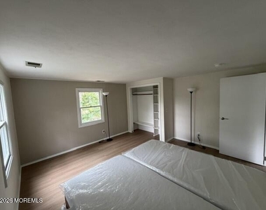 205 Whalepond Road - Photo Thumbnail 4