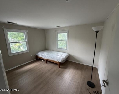205 Whalepond Road - Photo Thumbnail 8