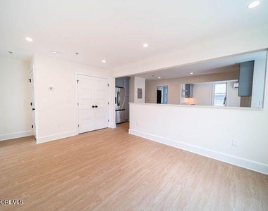 1125 E Ocean Avenue - Photo Thumbnail 5