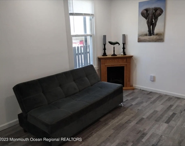 8 Surf Street - Photo Thumbnail 12