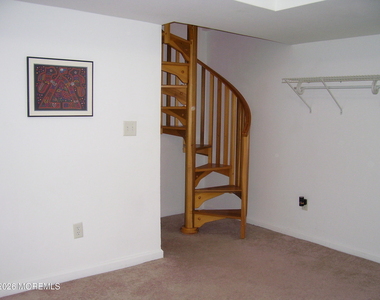 218 2nd Avenue - Photo Thumbnail 11