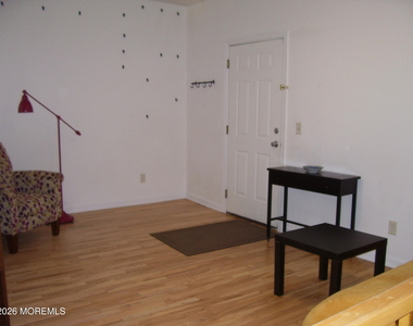 218 2nd Avenue - Photo Thumbnail 7