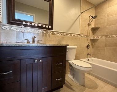 155 Tanglewood Place - Photo Thumbnail 5