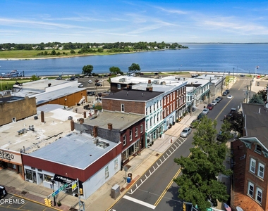 231 Atlantic Street - Photo Thumbnail 6