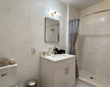305 West 150th Street - Photo Thumbnail 2