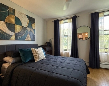 305 West 150th Street - Photo Thumbnail 3