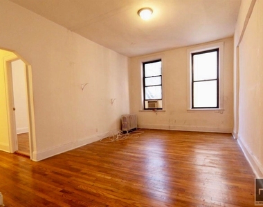 3 Avenue - Photo Thumbnail 1