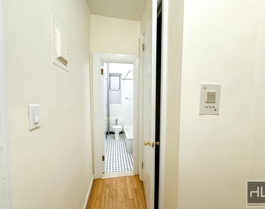 West 13 Street - Photo Thumbnail 2