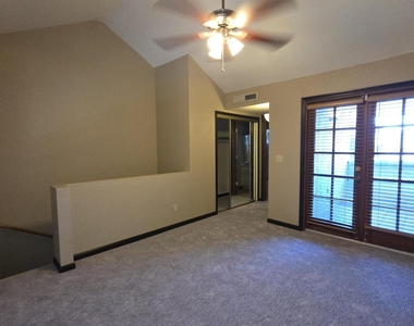 3716 E University Drive - Photo Thumbnail 6