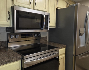 3716 E University Drive - Photo Thumbnail 4
