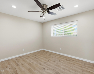 2329 E Enrose Street - Photo Thumbnail 17