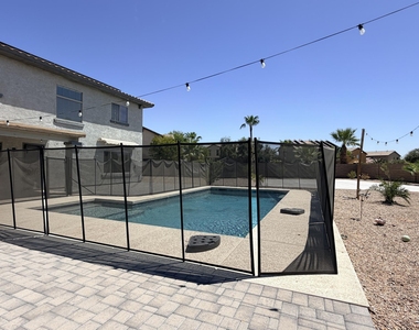17738 N Carmen Avenue - Photo Thumbnail 23