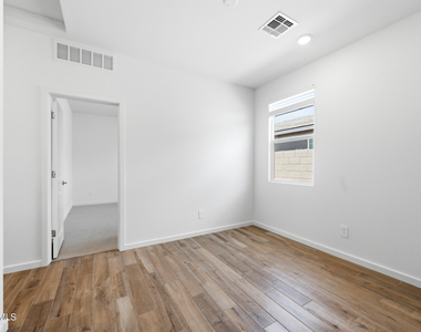 7340 E Tintype Road - Photo Thumbnail 16
