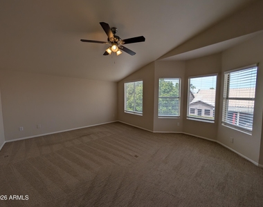 15219 S 47th Street - Photo Thumbnail 18