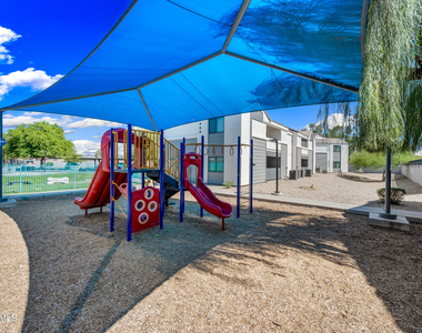 3065 N 67th Avenue - Photo Thumbnail 29