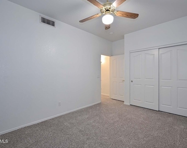 26435 N 42nd Place - Photo Thumbnail 54