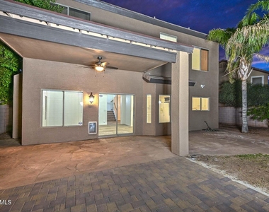 26435 N 42nd Place - Photo Thumbnail 25