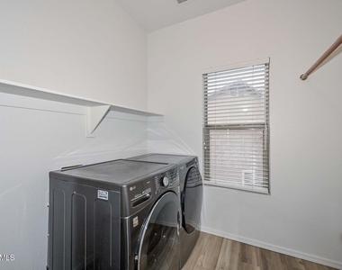 26435 N 42nd Place - Photo Thumbnail 65