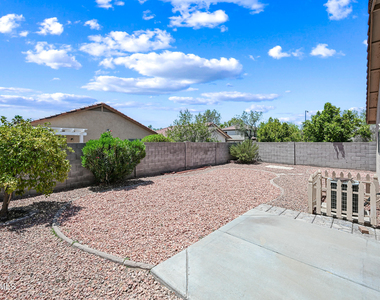 3057 W Lucia Drive - Photo Thumbnail 19