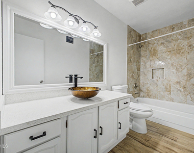 5228 E Karen Drive - Photo Thumbnail 25