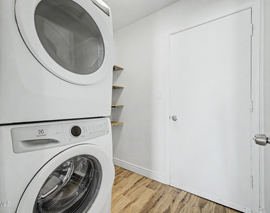 5228 E Karen Drive - Photo Thumbnail 31
