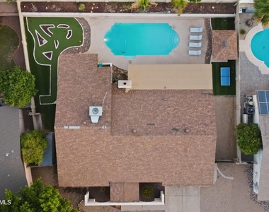 2331 E Sunnyside Drive - Photo Thumbnail 43
