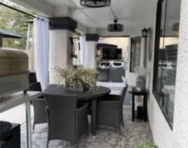 1211 W Honeysuckle Lane - Photo Thumbnail 14