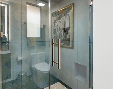3057 E Rose Lane - Photo Thumbnail 20