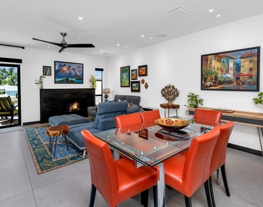 3057 E Rose Lane - Photo Thumbnail 5