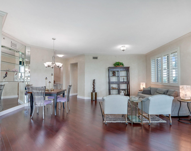 3630 Gardens Parkway - Photo Thumbnail 16