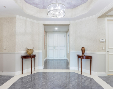 3630 Gardens Parkway - Photo Thumbnail 12