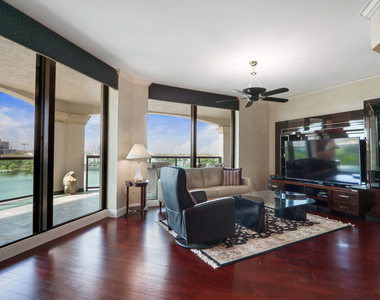 3630 Gardens Parkway - Photo Thumbnail 19
