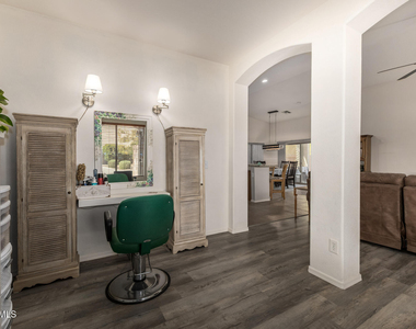 44296 W Desert Plant Trail - Photo Thumbnail 7