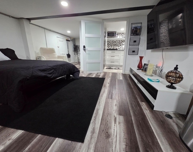 3609 Sw 58th Avenue - Photo Thumbnail 9