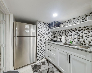 3609 Sw 58th Avenue - Photo Thumbnail 4