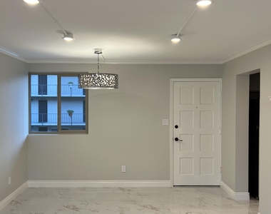 4727 E Lafayette Boulevard - Photo Thumbnail 7