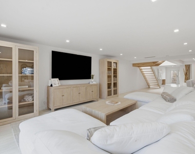 1173 Hillsboro Mile - Photo Thumbnail 23